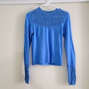 Long sleeve cotton top
